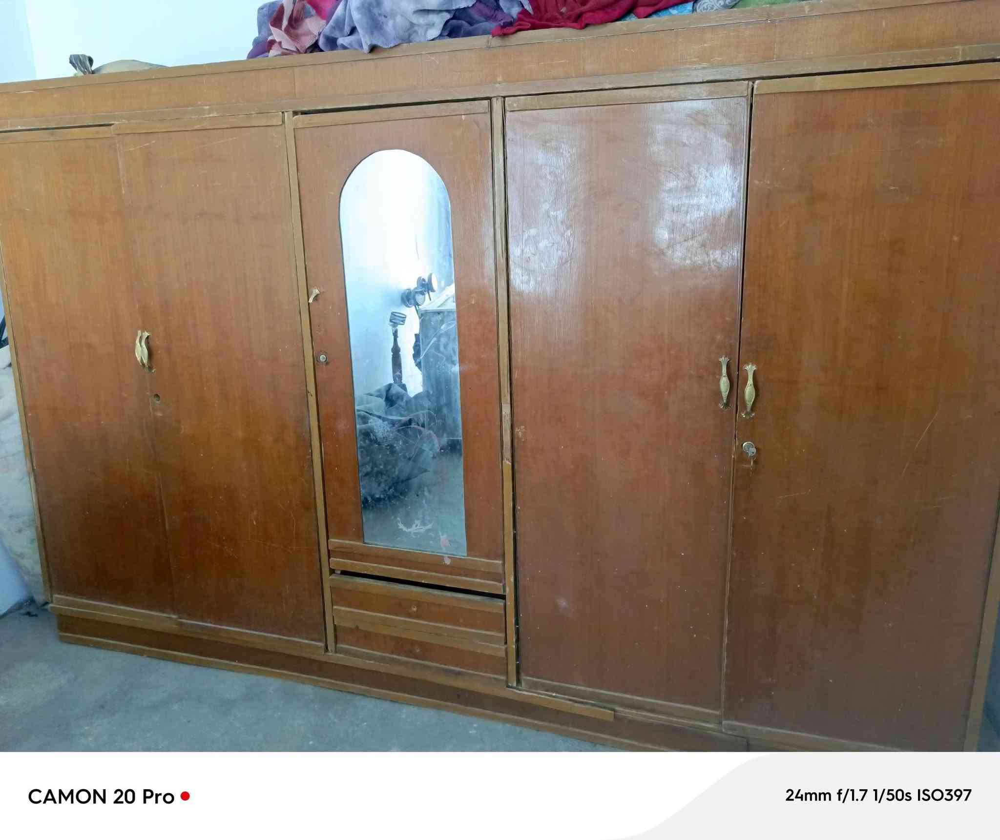 السلام عليكم كنتوى تيكام5بيبان يرادله سويه ترتيب سعره120وبي مجال
***********
