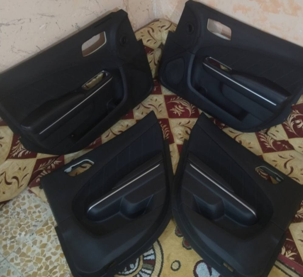 غرفة جارجر مخمل دبل حضن
ترهم من موديل11 لحد 23

سعر 750وبيه مجال

***********
