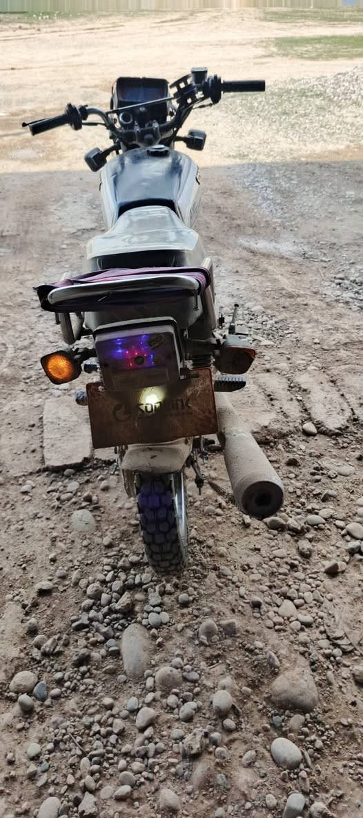 السلام عليكم ماطور للبيع 5 كير محرك معمر جديد كلشي بي شقال السعر 350 وبي مجال شي بسيط الشراي يجي خاص


**إذا كنت صاحب هذا الإعلان وتريد حذفه لأي سبب، رجاءا أرسل رسالة إلى الدعم الفني**