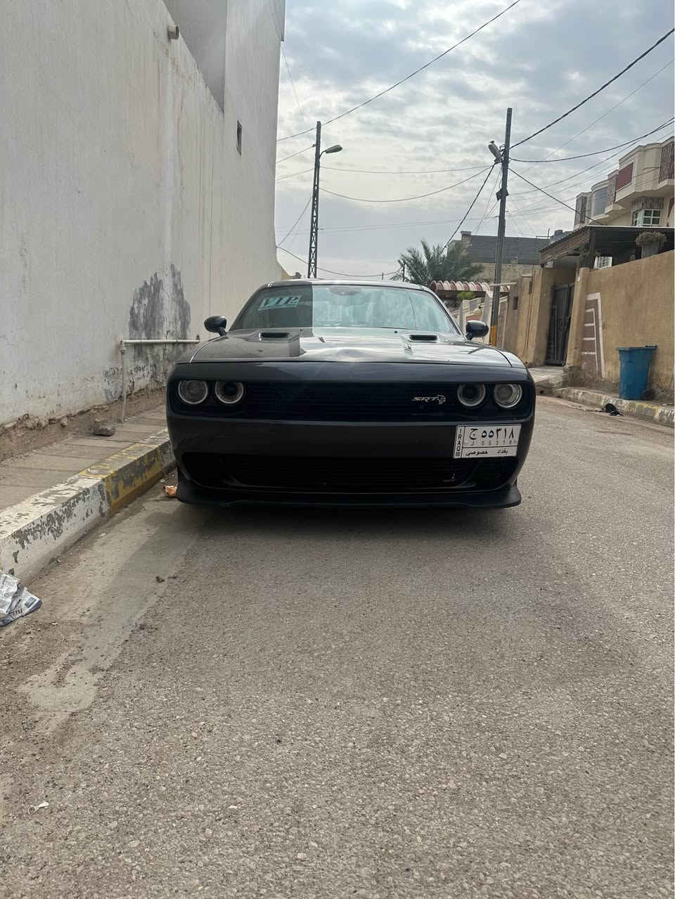 جالنجر ٢٠١٦ وارد امريكي السياره نظيفه بشكل بيها ٣ قطع 
بنيد وجاملغ وباب وشويه من الجاملغ الخلفي جهه الصدر انطخت بيدي وانصبغ رش فقط للجماليه 
هزه وسنويه جديده 
اتصل ***********
*********** بلاد رز, ديالى
