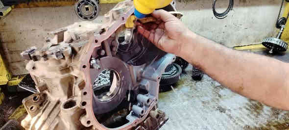 عرض خاص✴️✴️✅✅ لفترة محدودة على إصلاح كير اCVT .. د850 الف فقط شامل كل شي بالتصليح اجور العمل والفلاتر والهايدروليك والراديتر الاضافي والبكرات والزنجيل والكونترول تجفيت عام انتبه ✨✴️ مع (ضمان شهرين) من تاريخ التصليح هذة العرض لفترة محدودة
​إيماناً منا بجودة عملنا وخدمةً لعملائنا، نقدم عرضاً حصرياً:
​تشخيص مجاني 100%: فحص شامل بالكمبيوتر وفحص يدوي لتحديد المشكلة بدقة. للسيارات الكورية بنضام ال CVT فقط
​خصم 50% على أجرة اليد مع قطع غيار العاملة لإصلاح جيرات الـ CVT والاسعار  طوال هذا العرض الموقت
: الحصول على ضمان على القطع والعمل المنجز.
​📞 لا تدع المشكلة تتفاقم!
​تواصل معنا الآن للحجز والاستفسار:
​[رقم الهاتف]: (*********** )
​[العنوان]: (بغداد البياع الحي الصناعي الشارع الثالث )
​"خدمات الضياء للجير الأوتوماتيك"... جيرك في أيدٍ أمينة!
#CVT #جير_اوتوماتيك #تصليح_سيارات #خدمات_الضياء #كيا #ناقل_حركة
