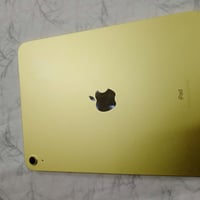 آيباد ١٠ • ذاكرة ٦٤ • مبدل كلاس