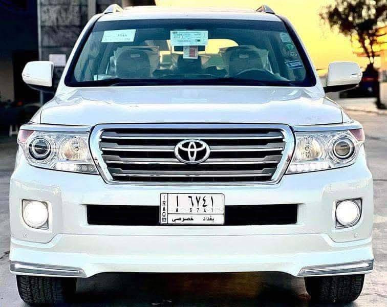 السلام عليكم
للبيع او مراوس حسب القناعه
لاندكروز  GXR
موديل 9 دعاميات 13
بدون ضرر بدون صبغ 
فول مواصفات 
شاشه بالقماره 
فتحه سلايد 
داخل كريمي
وباقي مواصفات الGXR
سياره نظيفه بدون اي نقوصات
بيه تقشر بالصبغ بداية القماره جان عليه فابلون مده طويله 
السياره جاهزه بدون نقوصات 
رقم بغداد 4 فئات تحويل مباشر
السعر ب280$
مكان السياره الصويره
واي استفسار اني حاضر
***********/رقمي
