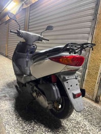 بريز للبيع نضيفه ب650 وبيه مجال للطيبين مكان بغداد الشعب رقمي واتساب 0...