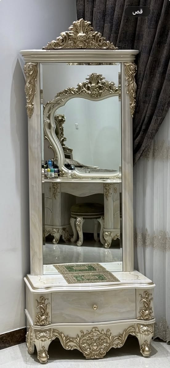 غرفة نوم للبيع تركي تصميم مصري


**إذا كنت صاحب هذا الإعلان وتريد حذفه لأي سبب، رجاءا أرسل رسالة إلى الدعم الفني**