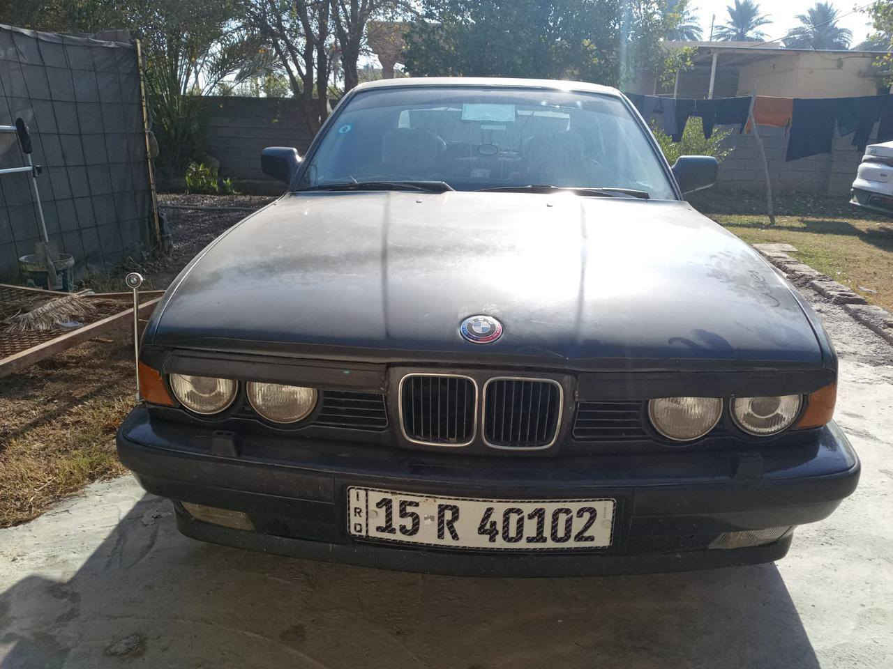 سلام عليكم بي ام موديل 92 وارد ياباني بدون فتحه محرك مفتوح محرك كير سدر تايرات خير من الله 
سيارة جاهزه من كلشي رقم لانبار مشروع وطني تحويل ثاني يوم مكان سيارة بغداد لوسفيه ناحيت الرشيد 
سعر 53 ريد ينتصل عل رقم***********
