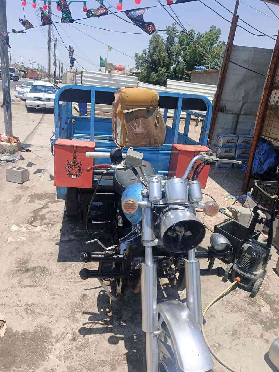 لسلام عليكم ستوته للبيع جاهزه عوزها شويه ترتيب وببها  خيط تبخير أوراق كامله شوف العين  السعر واحد و100مكاني معقل رقمي ***********واتساب
