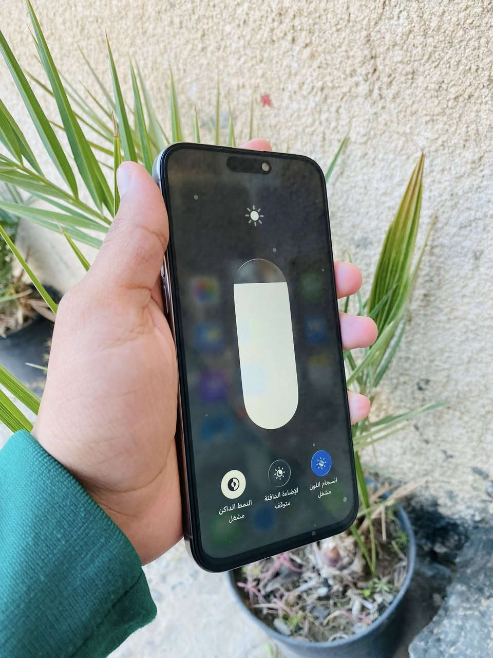 ايفون 15 برو ماكس ذاكره 256 بطارية 86 نضيف كلش مستبدل شاشه نوعيه كلش زينه والشريحة متوقفه بي الباقي كله شغال ومابي أي خلل السعر 575 مكاني بغداد ابو غريب ***********
