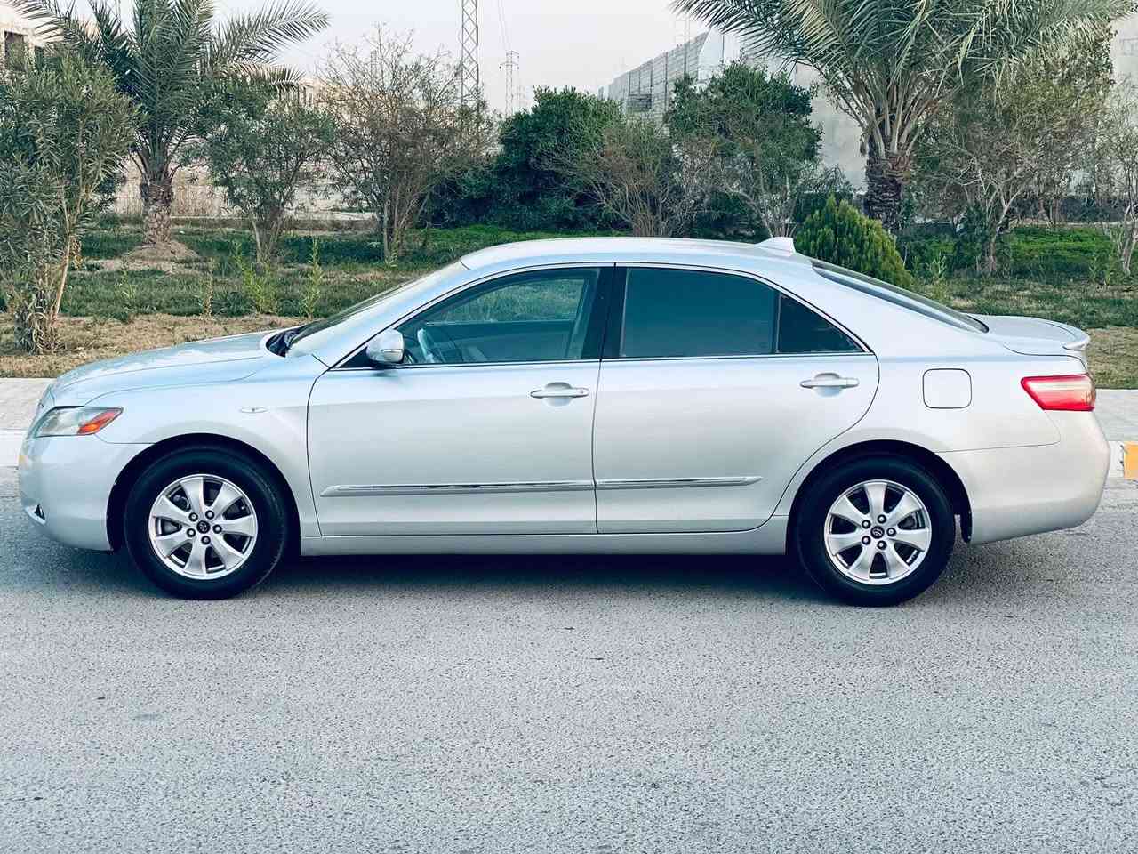 يالله السلام عليكم 
للبيع فقط نقد 
اعتذر من الوعده 
والاقساط والمراوس 

السعر 116 مجالها قليل 

كامري خليجي موديل 2008
لون سلفر 
رقم سليمانيه دولي الجديد 
سنويه الى 2030 هزه جديده 
محرك 4 سلندر 2400 المرغوب
شرط بدون بخار بدون صرف
بدون صوت على الفحص 
السياره مكفوله كفاله عامه 
من الصبغ والتبديل والفتح 
والحالوب والجلح شرط الفحص 
عده رصعه بارد بل هلال الخلفي 
واضحه بل صور ::

 مواصفات GL
داخل رصاصي
ارضيه جلد
كشن جك
شاشه ايباد
كامره خلفيه
حساسات
اواكس
يو اس بي
4دسك
ويل كب كروم
بلاجكتور بلادي
تحكم مري جانبي
كير/محرك/تبريد/تدفئه/صدر/تخم تاير/دوشمه/باتري/كهربائيات/ارضيه جلد/منضومه زنون كله جديد وبالشرط/على الفحص والسونار اليعجبك 
رقم سليمانيه (21)دولي الجديد سنويه جديد لغايه 2030هزه جديده شرط التحويل والغرامات 
عنوان السياره ::
صلاح الدين-تكريت-
الخاص مغلق رجأ::

السعر 116 :::::::
للاستفسار:***********
