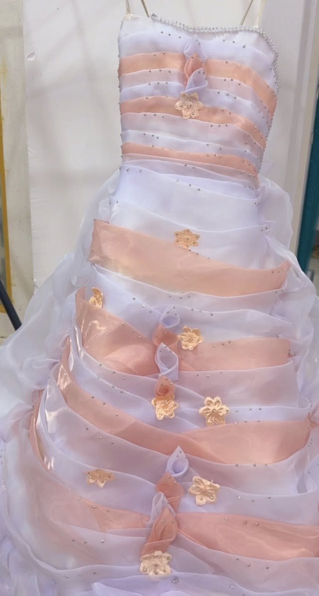 يلبسن ٥ ال٧سنوات نظيفات بسعر مناسب جداً


**إذا كنت صاحب هذا الإعلان وتريد حذفه لأي سبب، رجاءا أرسل رسالة إلى الدعم الفني**