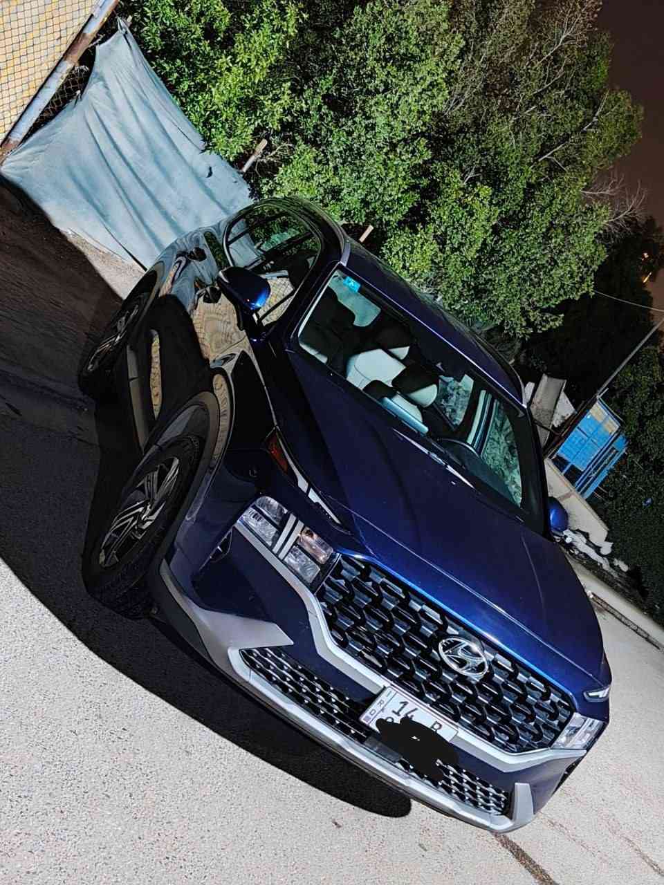 هيونداي سنتاقي للبيع مديل 23 وارد امريكي حادثهه فقط بالصندوق مصلح
لون نيلي
4 سلندر 2500 cc
فول مواصفات عدا الفتحه
شاشاه كامره دواره، رادارات، حساسات، قياده ذاتيه، بصمه تشغيل بصمة ابواب
تشغيل عن بعد
نظام Smart, sport comfort،
كشنات تدفئه تحكمات ستيرن
توقف ذاتي قياده ذاتيه
لد نهاري بك لايت لد
وباقي المواصفات المعروفه  
مكفوله كفاله عامه عدا حادث امريكا ضربه بالصندوق مصلح بدون ايرباك
رقم بصره بأسمي
ماشيه 28 الف
عنوان البصره نواب الضباط مقابيل مغتسل الابله
***********

السعر 248 ورقه بيهه مجال بسيط البصرة, العراق
