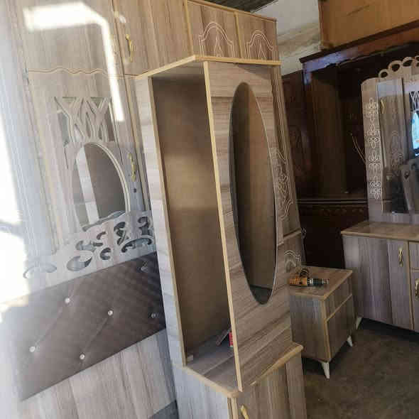 #غرفه_شغل_كركوك_مستعمله شي قليل جداً كلش حلوه ونضيفه لافتح ولا شد قطعتين يكون الكنتور 
العنوان #جلولاء سوق السبت محل ركن ابيض بصف ابو السمج بل ضبط يتوفر توصيل لجميع مناطق ديالى بسعار مناسبه للتواصل واتس او تصال 
*********** واتس 👉🏻
