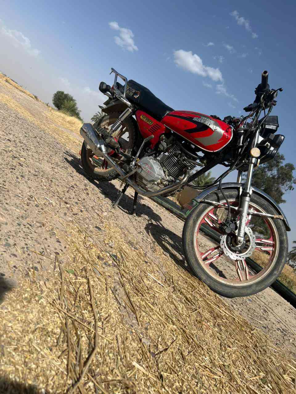 مابعد السلام دراجه 2020 5گير محرك 150cc السعر 350وبيها مجال لأستفسار *********** وتدلل
