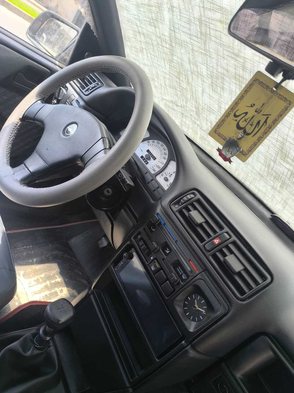 سلام عليكم اوبل فكترا ٩٢ مكينه اسود حجم ١٦ شرط بدون بخار  عيب كيرشرط سياره وزع شريكه كهره بيات كامل شغال مسجل كاربلي كاميره حساس خلفي تايرات جديد صدر جديد بدون عيب بس محتاج بخ هيكل سياره بدون سبخ دعم 
سنوية مع واجهة  عصلي  وكالة ٢٠٠٥  بس ساحب اوروبا موجود مكان سياره ( زاخو )
سعر ٢٦ مع احترام ...


**إذا كنت صاحب هذا الإعلان وتريد حذفه لأي سبب، رجاءا أرسل رسالة إلى الدعم الفني**