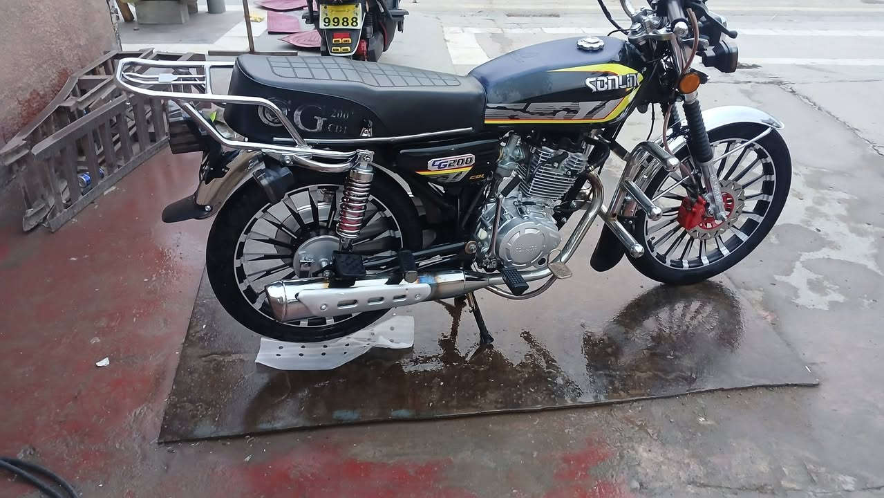 السلام عليكم اخوان دراجه إيراني للبيع مكفوله حجم 200 موديل 2025  جديد ومكفول السعر عل خاص هاذا رقمي *********** بل دجيل مكاني
