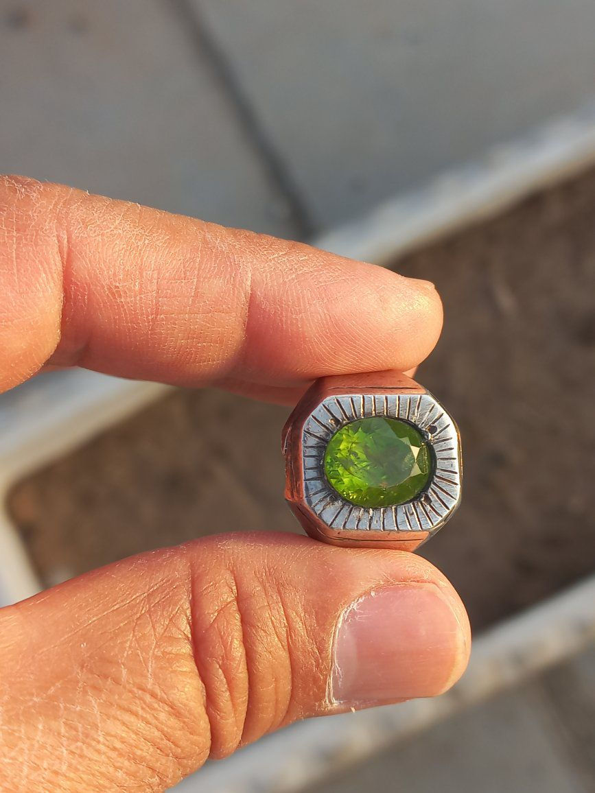 زبرجد اصلي 
السعر ٨٠  الف 
البلديات


**إذا كنت صاحب هذا الإعلان وتريد حذفه لأي سبب، رجاءا أرسل رسالة إلى الدعم الفني**