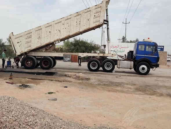 للبيع  موديل 2007 عربانه جديده ومكفوله من كلشي شرط تشتغل عل الزفت. ذرعه 33 متر. بل الكبان اخف من العلم . كاعيه نظام مايلر.
***********
