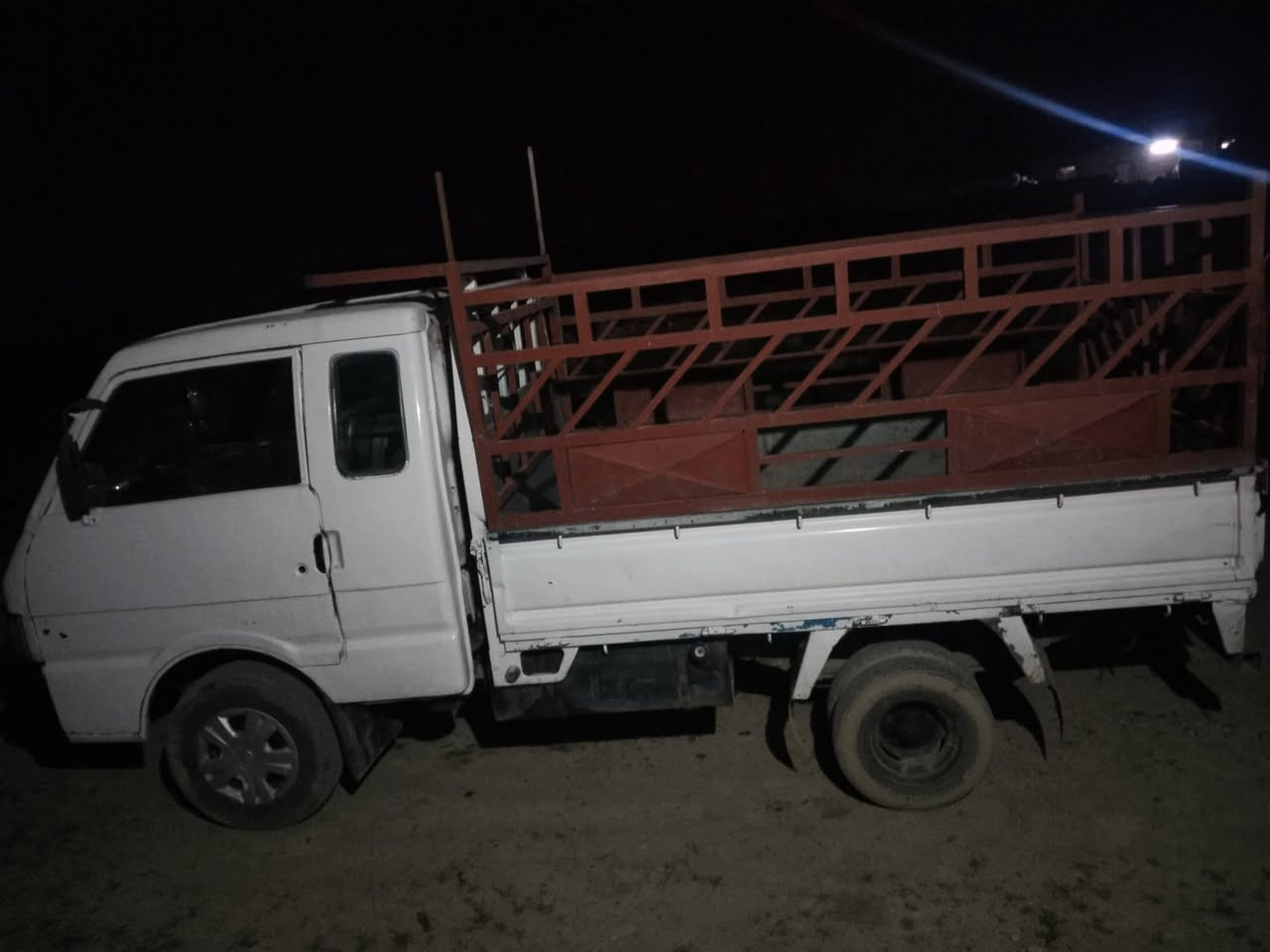 كيا بنكو 94  شرط الوكاله كير محرك شرط السعر 42 وبي مجال..
***********
