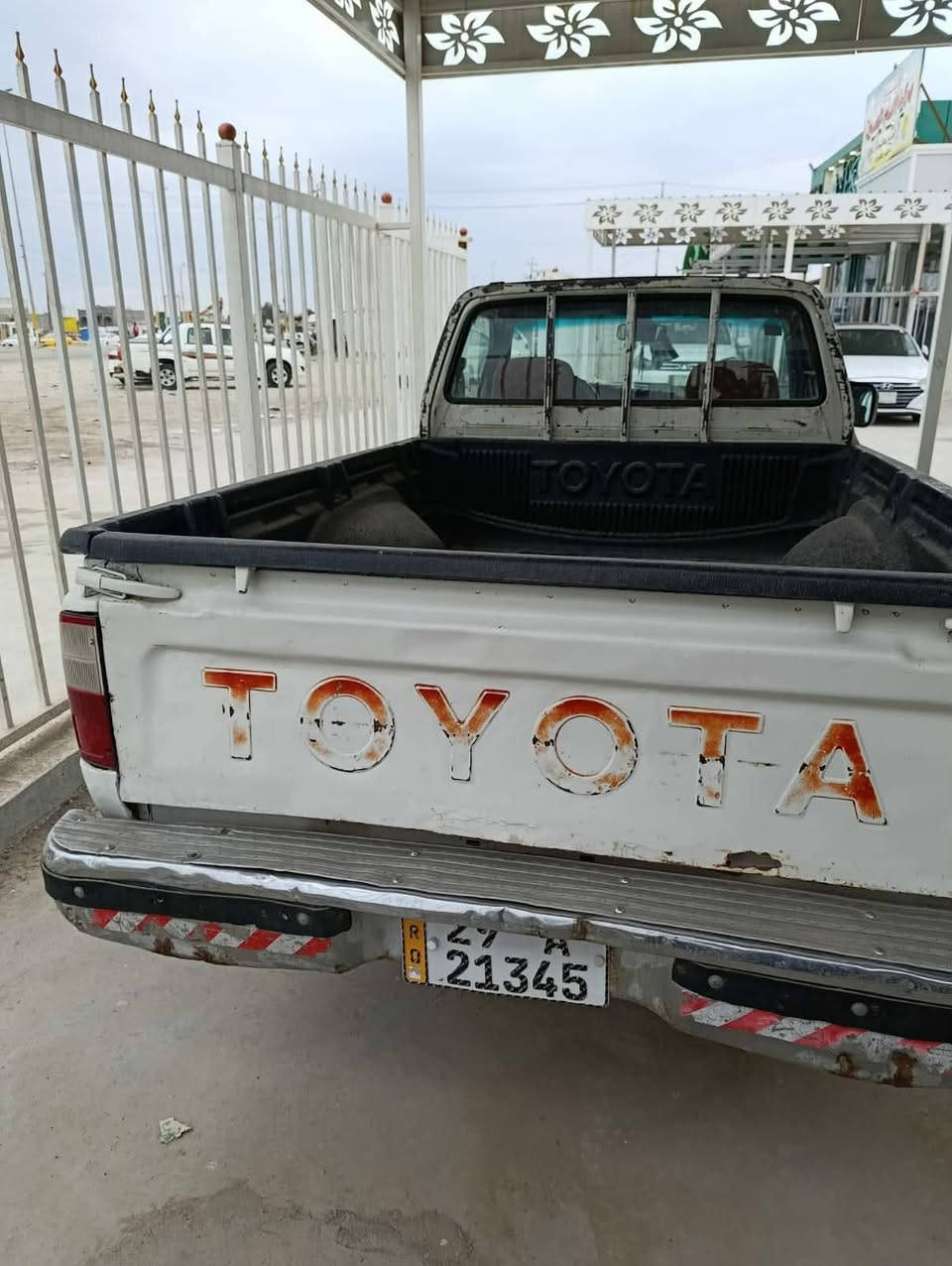 السلا عليكم بيكم ٢٠٠٣ رقم واسط انگليزي سياره جاهزه خير من الله تخم تاير بعدهي بلباگيت بسمي مداور ثاني يوم ترهم مراوس ب كيا حسب القناعه
***********
***********
