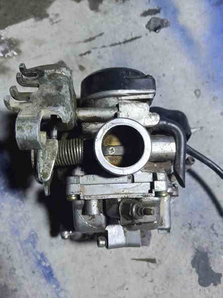 سلام عليكم غراض اصلية وعلى فحص مكاني بغداد حي الجامعة ***********بي واتساب
