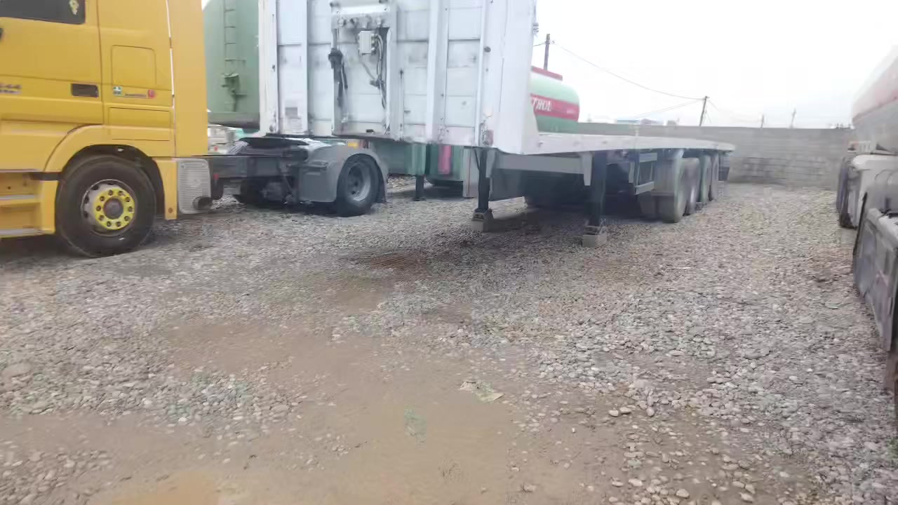 عربانه اوربيه للبيع اربع محاور دبل تاير بيها سنويه و رقم دهوك السعر 75 وبيها مجال رقم بي واتساب ***********
***********
