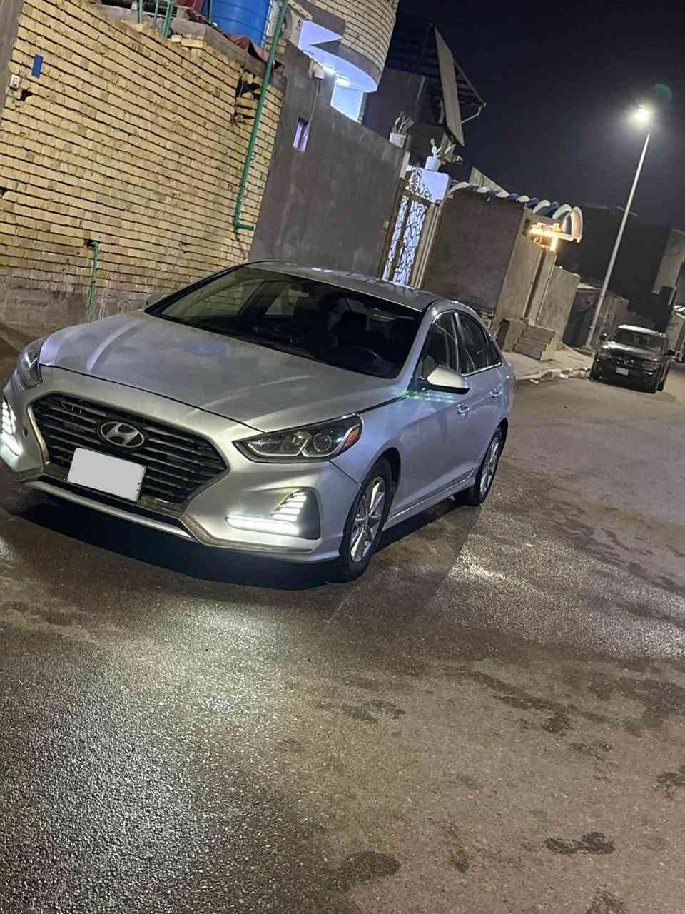 سوناتا 2019 ذي قار معوقين بألسنه الجديده تخلص  الشهر ال 2 تتحول راعيه شاب كلشي مابيه وكاله عامه موجوده وارد امريكي مكينة 2400 نضيفه جدا على البلاد حداديه تبريد مكينه كير كله على البلاد وكفاله مكينة مامفتوحة شرط . حادث امريكا جدا خفيف سطحي مقدمة البنيد فقط وسرقة الجاملاغات الاماميه يعني اي ضربه ماكو لغود شواصي كفاله اي ضربه داخليه ماكو  السعر 128 مجال حك الجيه استفسار ع رقمي   ***********واتساب اتصال البصرة, العراق
