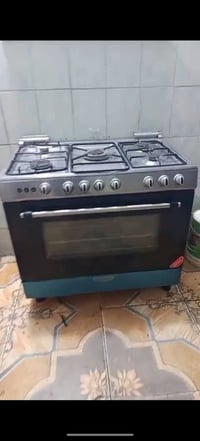 ثلاجه • ناقصها غاز • راسلوني خاص