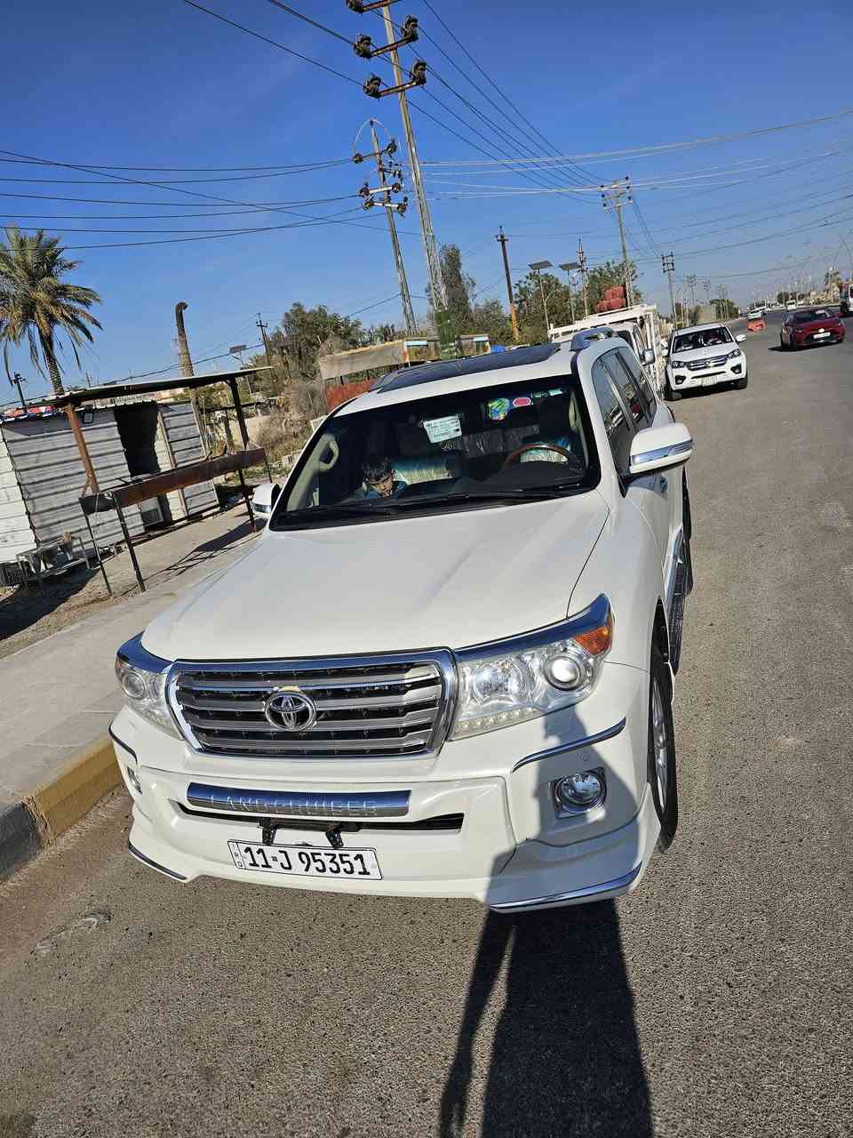 للبيع لانكروز بغداد باسمي سياره بحاله الوكاله كفاله عامة من الطخه وضربه ولفتح من لدعاميه لدعاميه بيع مستعجل شرط السياره جانت مضمومه فول لمواصفات للاخير 2012 بشهر ل١٢  بيع مناسب قفل ٣٤٠ مكاني ديالى ***********
