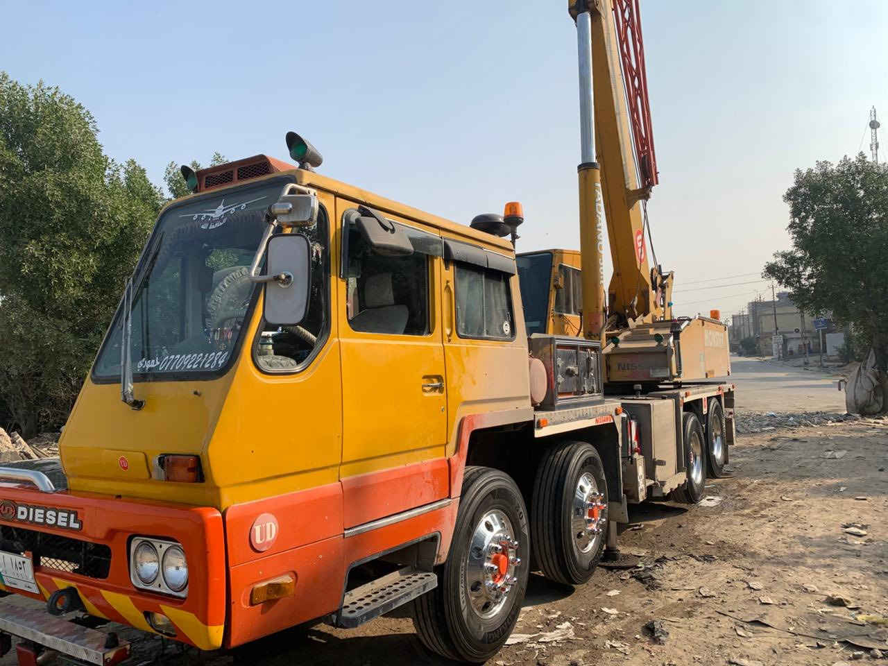 السلام عليكم كرين تادانو 25 طن موديل 82 كرين كفاله عامه من كلشي من شاصي صينية سلايتات مكينه مضخه ماطور مابيه أي نقص تخم ويل كب +تخم تاير تبريد الكرين متعوب عليه 
و كلشي بيه شغال سايد بوم درام السنكل كله تمام 
السعر 450$ وبيه مجال مكاني بغداد 
***********
