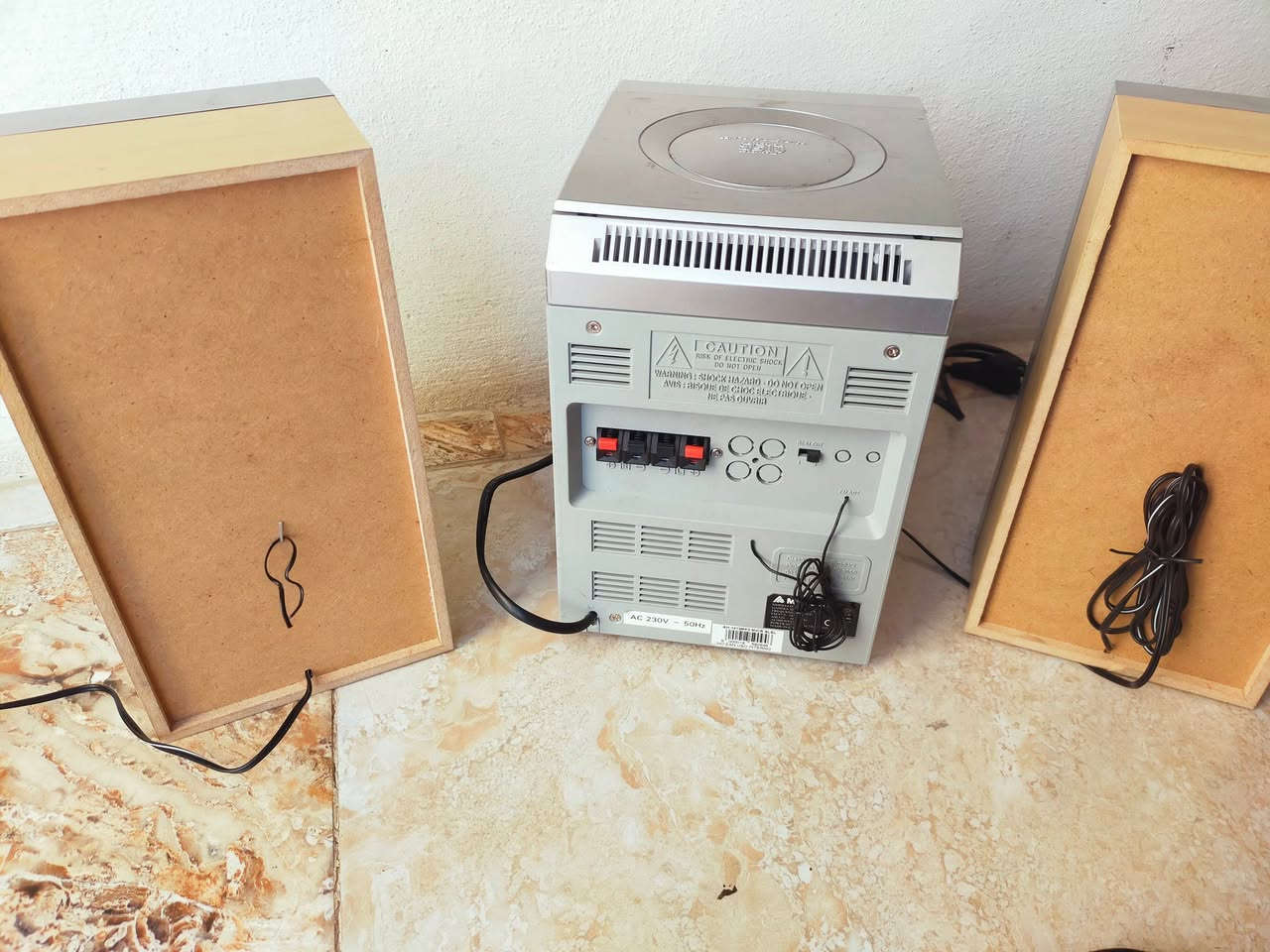 مسجل راديو صناعة كورية صوت رهييب سعر 30الف ..يوجد توصيل


**إذا كنت صاحب هذا الإعلان وتريد حذفه لأي سبب، رجاءا أرسل رسالة إلى الدعم الفني**