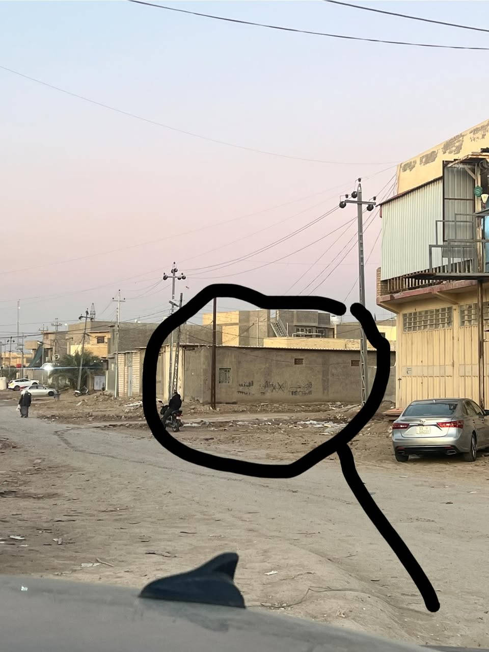 قطعه ٣٨٠ متر طابو صرف تجاريه 
طوريج ام الهوى الجديدة خلف مجمع ابن دينار مباشرتا ركن ع شارعين الفرعي ١٠ متر ورئيسي ٣٠ متر كما موضح بالفديو شارع المجمع خلف ابن دينار مكان مميز وقريب ع شارع ظهر تجار تصلح حسينه محلات بيت مكان مميز جدا   تنباع ٢٠٠ منها عادى او ١٠٠ مو مشكله 
الاستفسار / ***********
