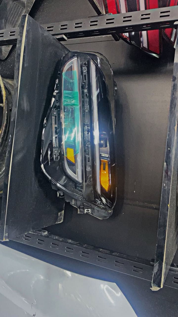 سلام عليكم شباب شتريد جينيسيسGV70G70
***********
