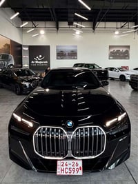 740Li M • اكس درايف • كلين تايتل