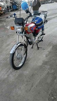 دراجة 2021 • أربعة كير • أوراق باسمي