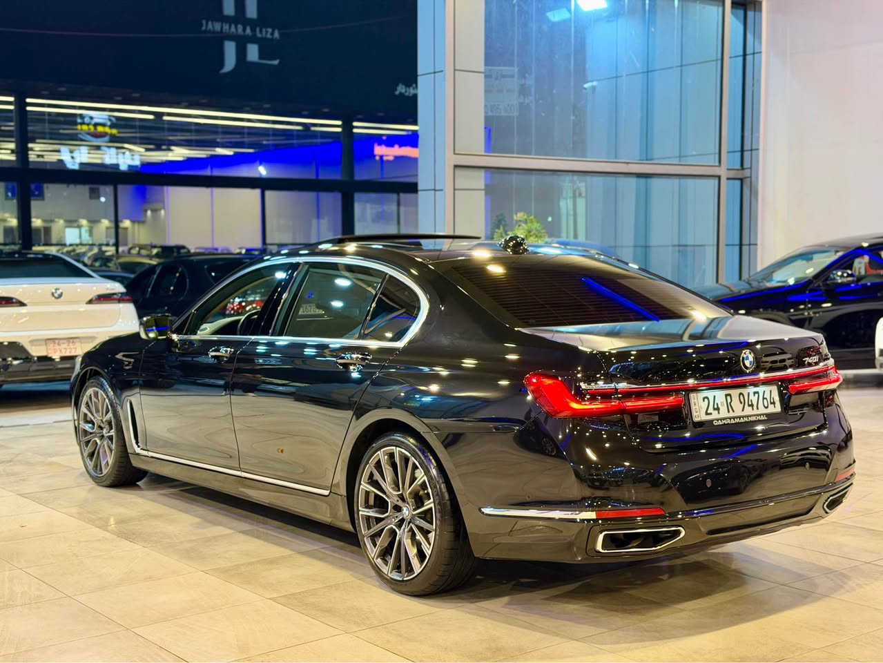 BMW 740LI  كلين تايتل 
2022 
فول فول مواصفات 
طلب خاص
داخل مش مشي بيلاد 
لايتات زينون ليد متحرك 
رادار امامي خلفي جانبي 
حساس و كاميرة ٣٦٠
5 كاميرة 
جكات 
ابواب و صندوق شفط 
تشغيل عن بعد 
بانوراما 
داتا شو 
سماعة هرمان كاردون
ليد داخلي 
باب طويل 
كشنات خلفي تحريك و ميموري 
5 بردات 
كشنات هيتر تبريد 
سيارة كفالة عامة جديد جديد 
كلين كلين  حتي دعامية بشرط
٦٠ مل حقيقي ماشية
465$ 
*********** وتس اب 
*********** أربيل, العراق
