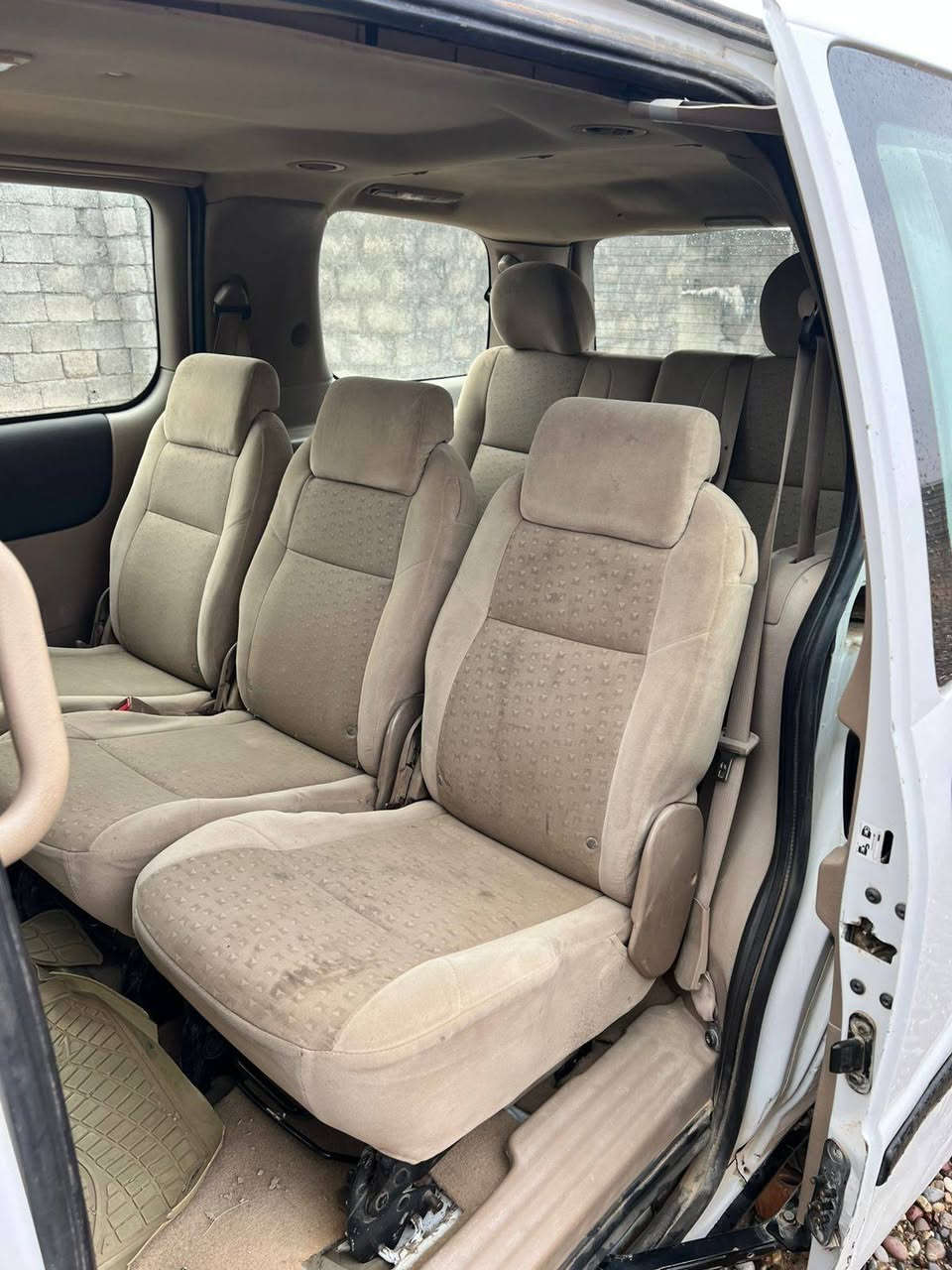 السلام عليكم مكلف بل نشر
سياره للبيع شوفرليت بلاندر 2008
رقم الماني لل 2028 
محرك كير مشط كلها جديد 
فقط الضفيره ماله تعبانه وبيها خربطه
تبريد ثلاث قطع يعوزه غاز فقط
تايرات حيل نضاف باتري حيل نضيف
سبعه راكب ترهم خطوط جامعه مدارس
سعره 55 وبيها مجال ***********
