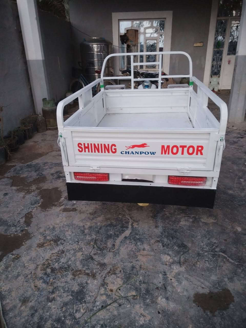 سلام عليكم ستوته للبيع  موديل 18 نضافه مثل ما بصوره اوراق اصوليه السعر 1600بيه مجال بصيط رقم الهاتف*********** مكاني ديالى شهربان
