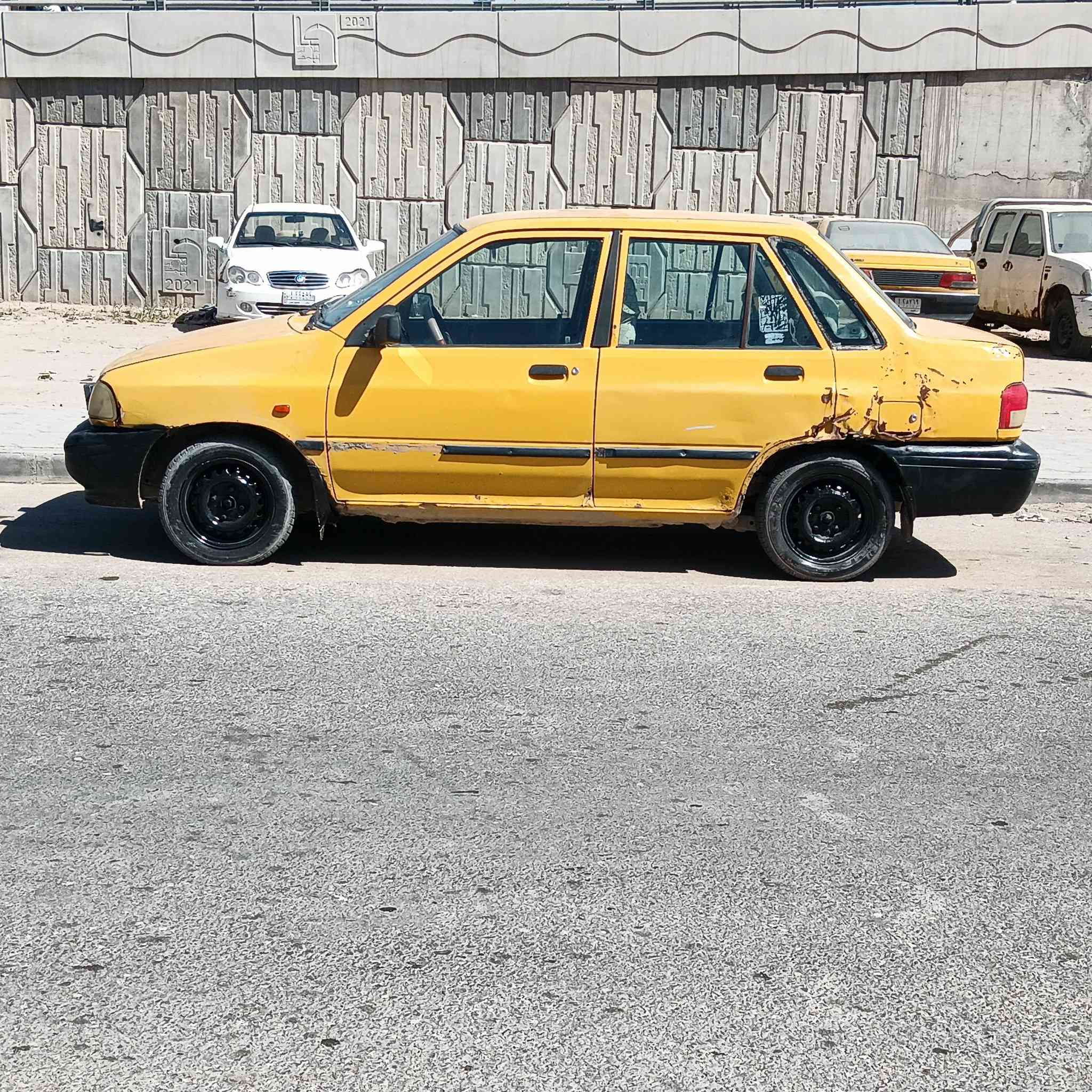 يالله سياره سايبه موديل 11نفخ سياره جاهزة من كلشي كير ومكينه حدديه كهربايات كله شغاله سياره  ماذب عليه الف السعر 9ورقات سنويه عضم المكان النجف الاشرف  ***********
