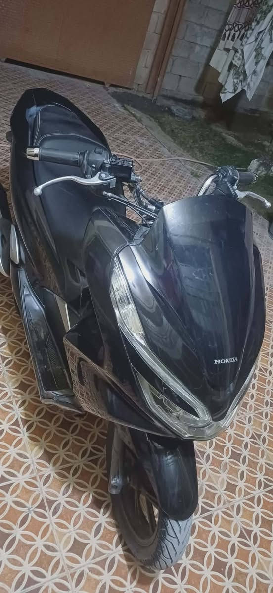 PCX
جيل ثالث للبيع دراجه ماشية 22 الف حالياً
 برغي ممفتوح بيها تجي وتجيب وياك فيتر وتفحص وتقتنع وشايف خيرة
سعر الدراجة (12.5 $) اثنعش ونص وبيها مجال للشراي
مكاني بعقوبة للتواصل واتساب او اتصال فقط

0770 732 4284
