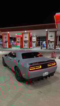 جالنجر GT فول وبلاك توب 2021 AWD محرك 3600  اللون : سموك  مواصفات  كشن...