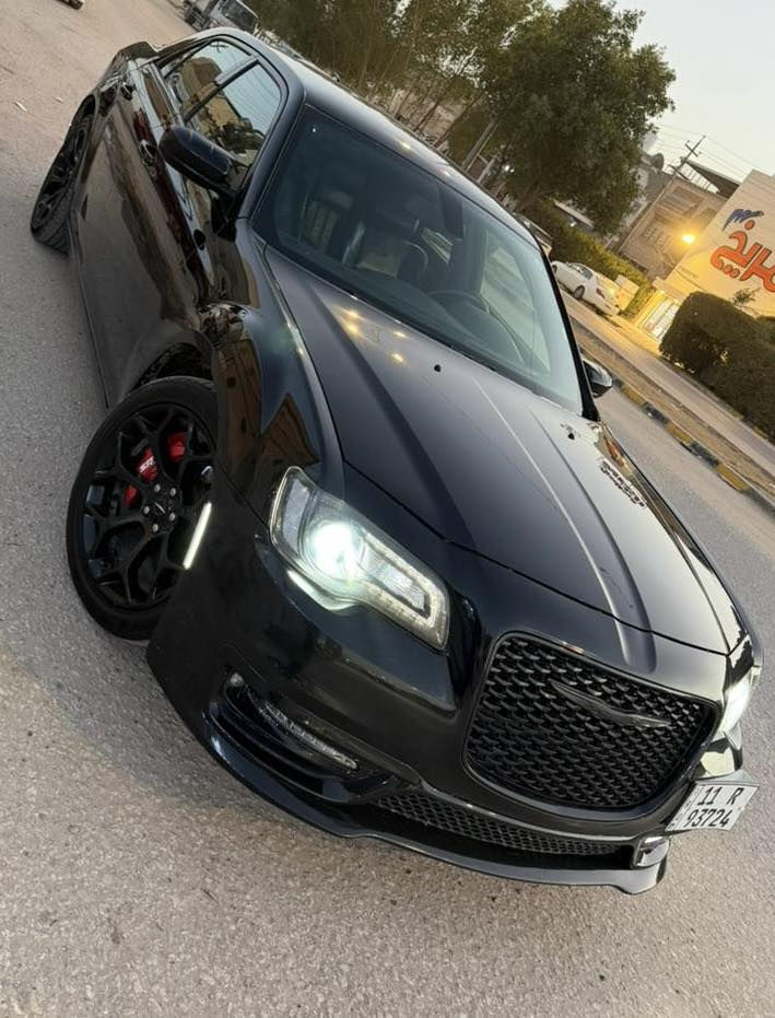 سلام عليكم اوباما للبيع 2019    S300 حادثه جاملغ  خلف السايق بيه كصه فقط  وقبق  الصندوق مبدل بدون ايرباك البجم كبس  استخدام شخصي ومامشتغله خط 
محرك 3600 تو ويل 
ويل 20
شاشه كبيره +كامره 
كير ماوس كشنات جلد اسود ملكي 
تبريد قطعتين ثلج 
ماشيه 150 الف كيلو متر  
لايت زنون
رقم بغداد انكليزي وهزه جديده 
داخل ملكي اسود 
السعر 195 $
للاستفسار  *********** مكان السياره نجف
