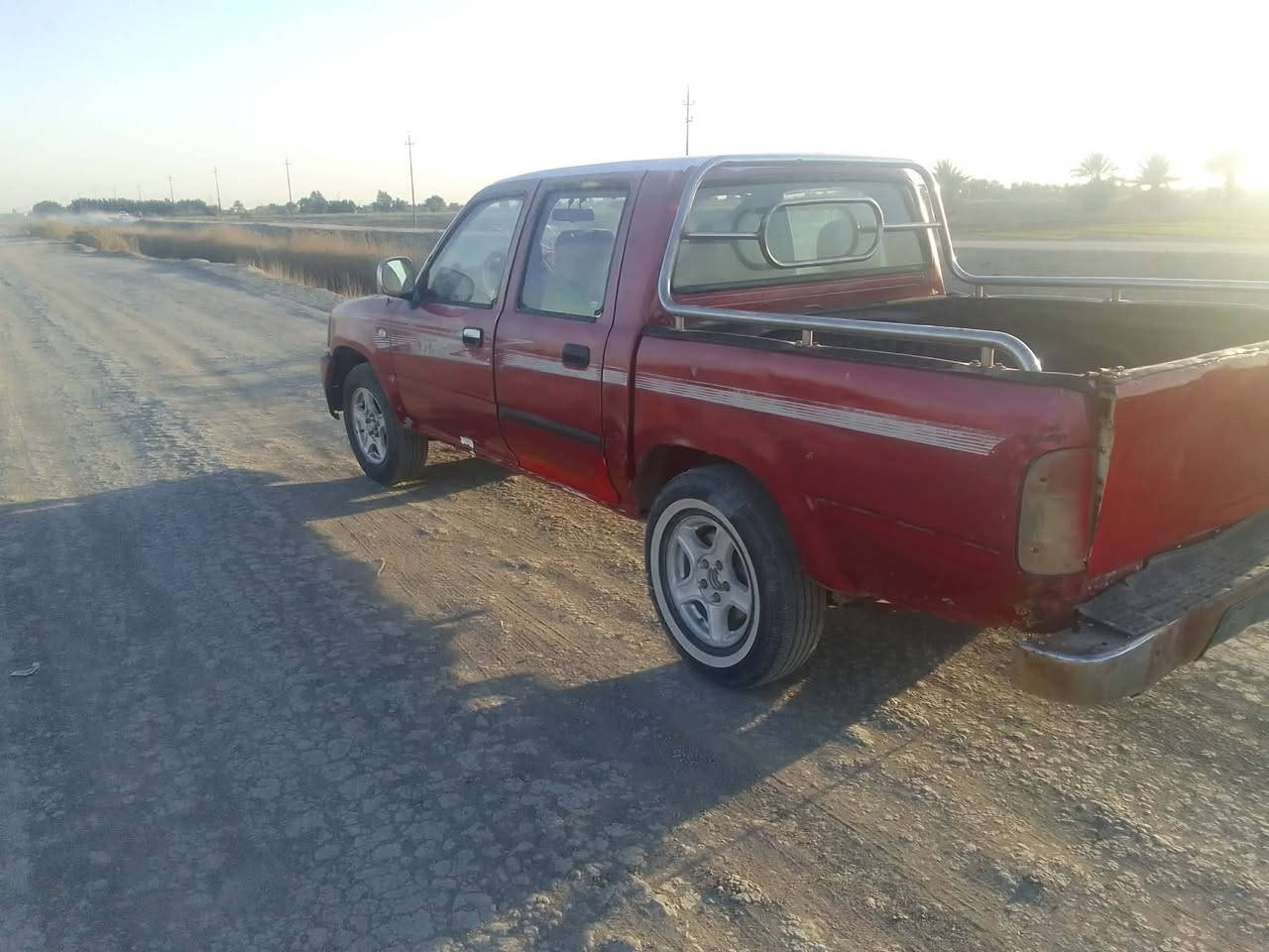 #مكلف_بالنشر 
سياره دير 2006  منفيس 
مكينه وكير انضاف كهربائيات شغاله
السعر 16 وبيها مجال لطيبين 
المكان ذي قار.. قضاء الدوايه 
هـــــــ+***********
