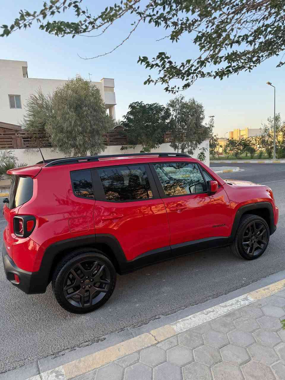 جيب رنيكيد موديل 2022 رايدها ب 115 .... ***********
