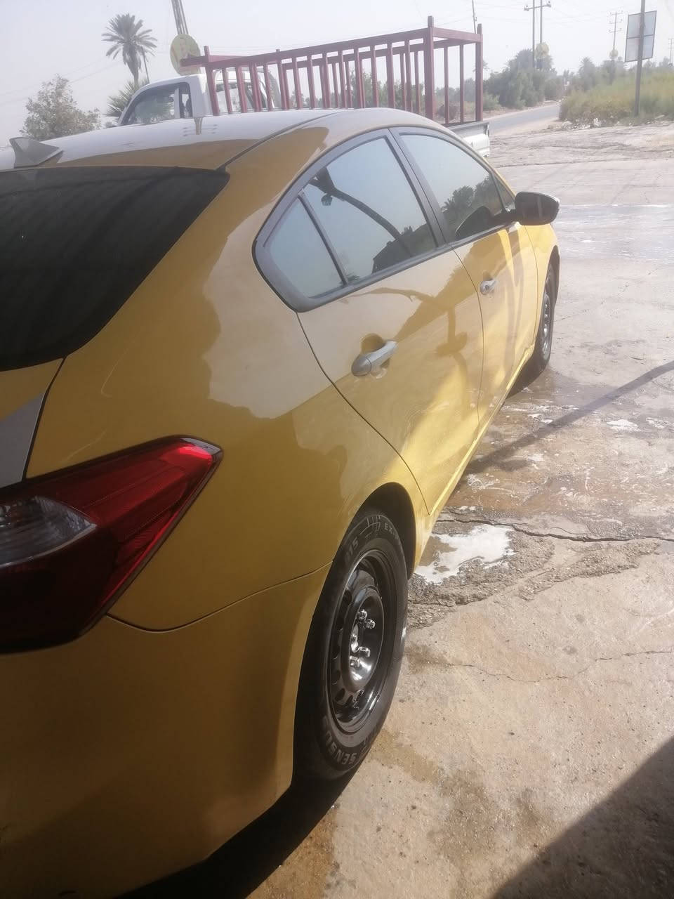 ياالله
سلام عليكم للبيع كيا فورتي موديل 2015 امريكي حادثها فقط بنيد ومبدل بدون دواخل لا لغد ولا شاصي وبيها بارد فقط بالباب خلف سايق شبر والباقي مكفول محرك الكير حداديه تبريد ثلج سياره جاهزه ماناقصها برغي رقم بغداد الدولي ومشروع وطني مصفره هيئه وغرامات سنويه مجدده كامره تحكمات ستيرن جهتين نظام ايكو وعادي تخم تاير قبل شهرين شادهن منظومة زنون شادلها باتري جديد قبل شهر بدلته سياره جاهزه على اخر حبايه عنوان سياره كربلاء المقدسه الشراي اتصل *********** السعر ١١٢ وبيها مجال لشراي وتشلع عيوني
