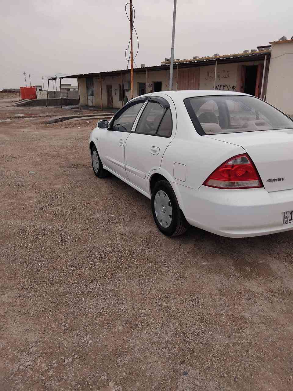 سني موديل ٢٠٠٩ رقم بغداد محرك كير صدر تبريد تدفئه كله شغال السعر ٩٠ مكان السياره فلوجه للاستفسار***********
