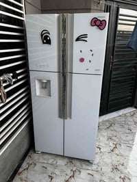 ثلاجه هيتاشي جديده للبيع  07740810789