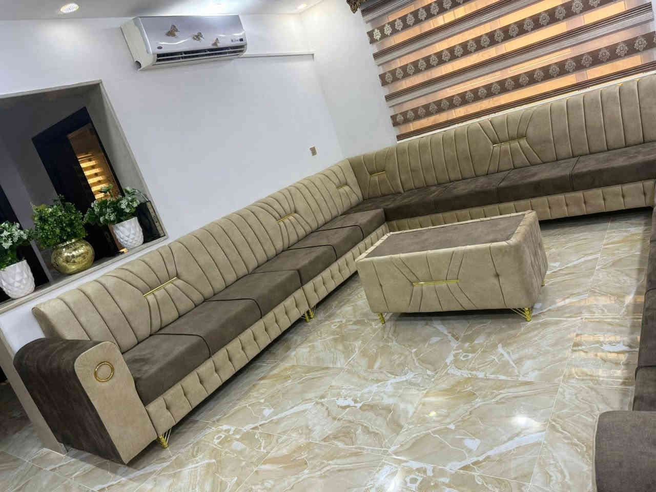 من رخص الادمن
نجارة ودوشمة مجمع الأمير 
عمل كافة انواع الدواوين العراقية والفصالات التركية حسب الطلب.. 
تجديد الدواوين المستعملة بأحدث الفصالات 
مواد العمل..
خشب عراقي 
اسفنج هاي اكسترا الاعلى كفاءة وايضا متوفر اسفنج الطبي للمقعد
تتوفر كافة انواع الاقمشة المبطنة والخامة التركية بجميع الالوان لتناسب اذواقكم
العنوان/ تلعفر قرب مستشفى العالم 
للاستفسار مراسلة الصفحة او الاتصال على الرقم ***********
واتساب ***********
