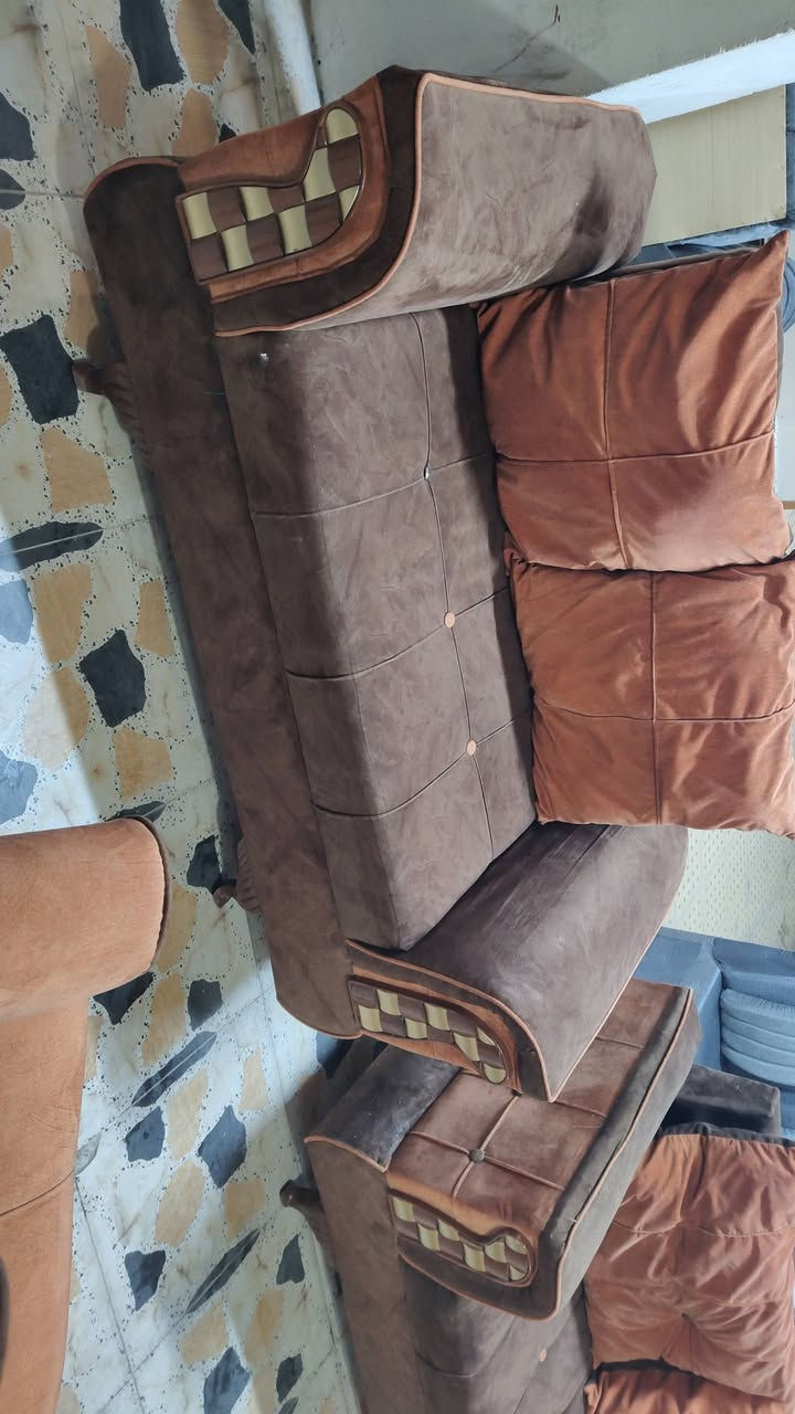 طخم ماركه جديد نظيف 10 نفرات السعر 225الف للاستفسار الاتصال على الارقام***********.     ***********.    محلات أبو محمد قرب كأس الصبايا
