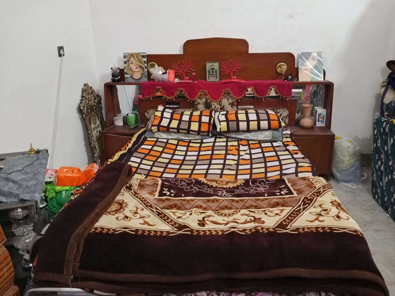 السلام عليكم ورحمة الله
غرفه صاج للبيع

كنتور 6 ابواب 

للبيع السعر 350 وبيهه مجال 

الفلوجه حي المختار للاستفسار ***********
