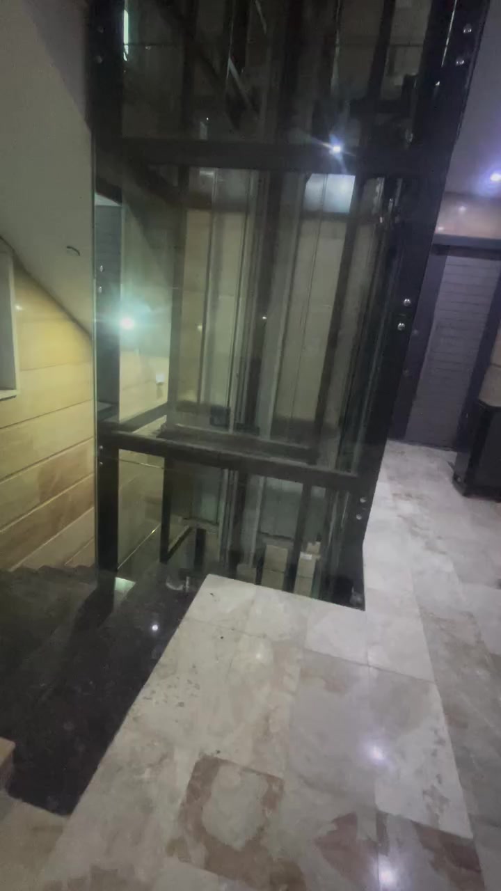 شقة للإيجار – مواصفات VIP
📍 المنصور – حي العربي

شارع سنابل الطاحونة. موقع مميز وهادئ 

🔹 موقف سيارات خاص

🔹 مصعد يعمل 24 ساعة

تفاصيل الشقة:

▫️ غرفتين نوم (1 ماستر)

▫️ صالة واسعة

▫️ مطبخ مع كاونتر

▫️ حمام ضيوف

تصلح للسكن او العمل التجاري 

للاستفسار اكثر الاتصال 

 واتس ***********

***********

‭
